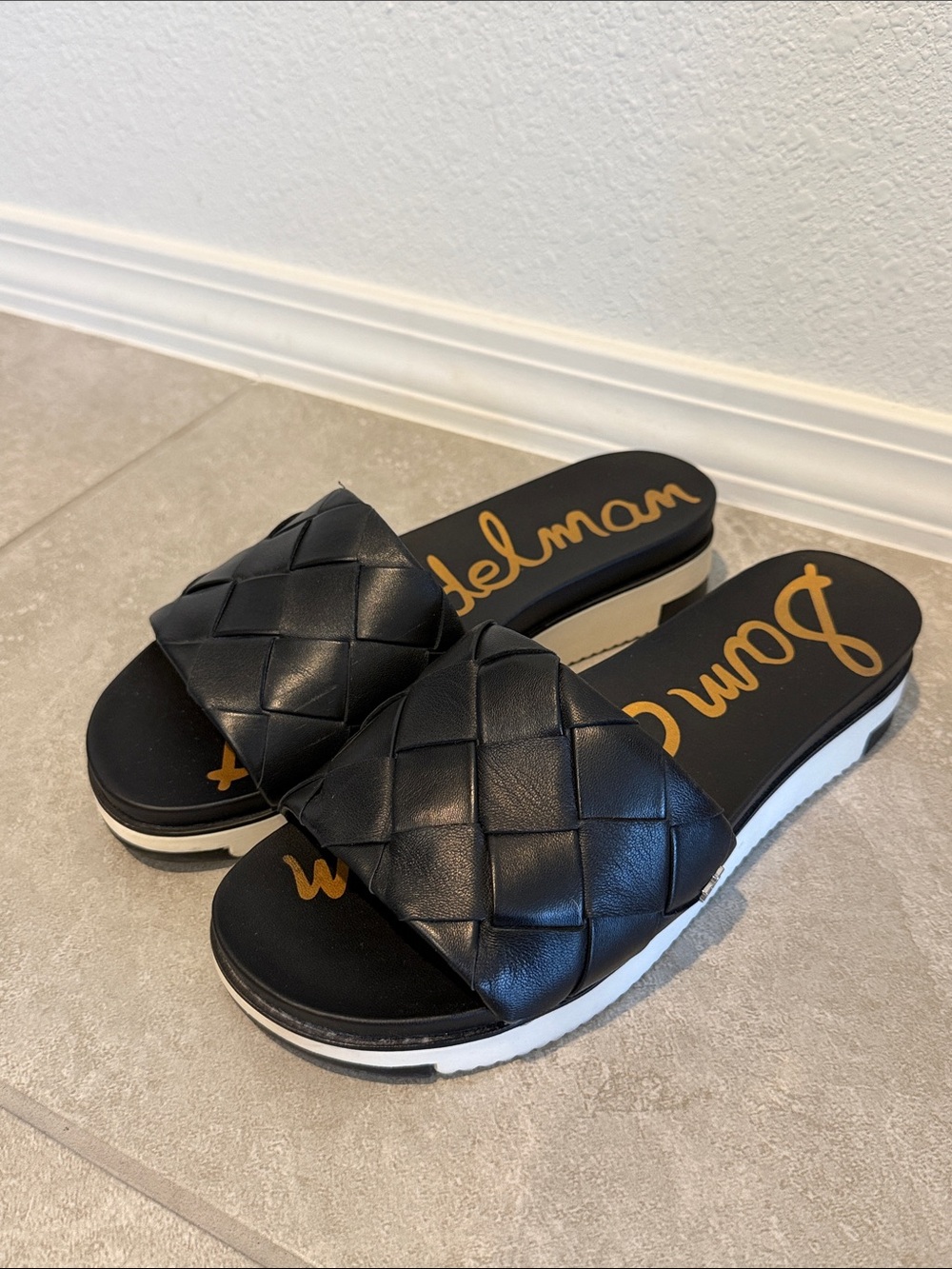 Sam Edelman | Adaley woven slide sandal size 8
